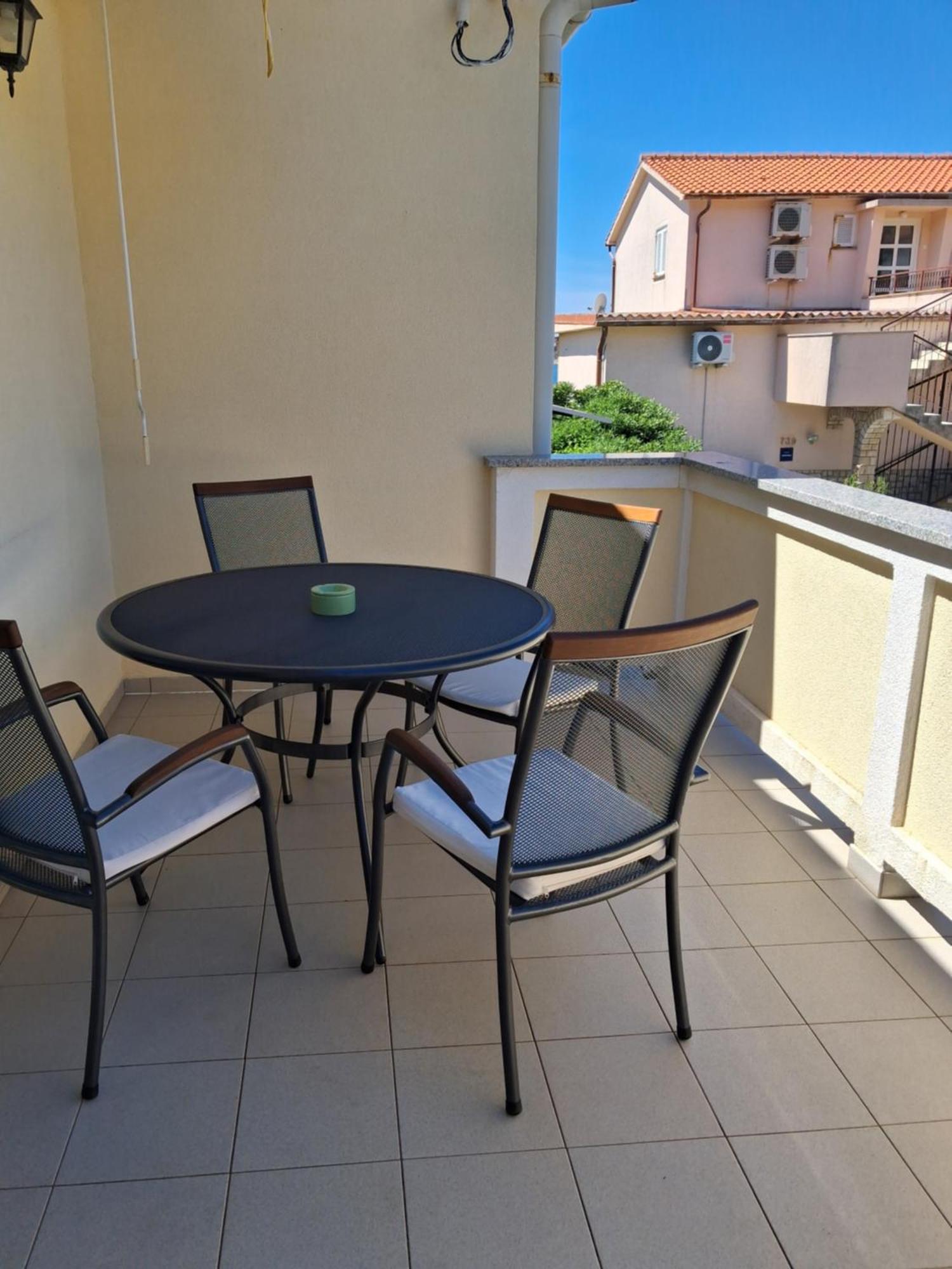 Apartments Antica Rab Town Ruang foto